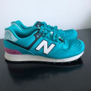 Womens new balance tennis shoes